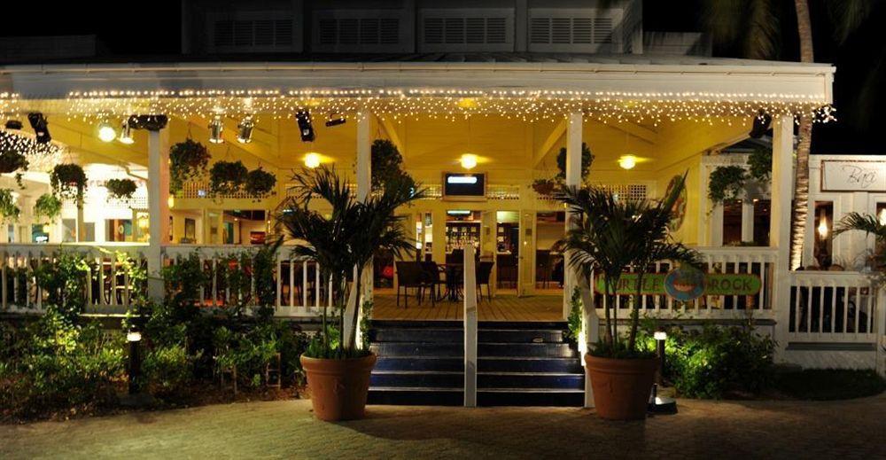 ชูการ์ เบย์ รีสอร์ต แอนด์ สปา Hotel Smith Bay  ร้านอาหาร รูปภาพ