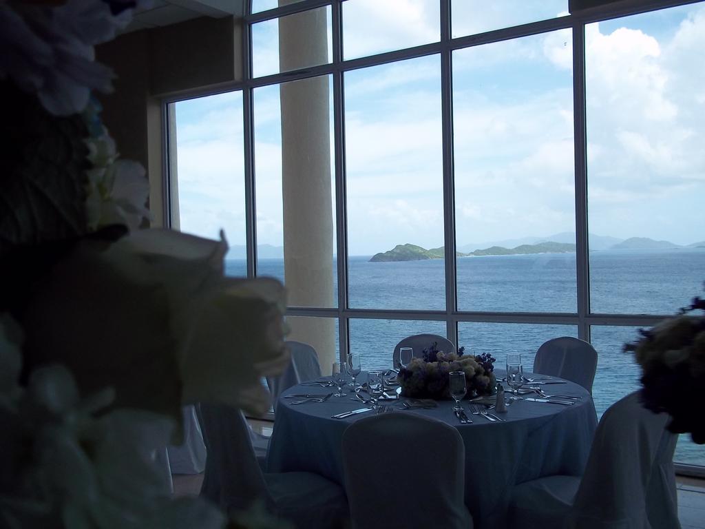 ชูการ์ เบย์ รีสอร์ต แอนด์ สปา Hotel Smith Bay  ภายนอก รูปภาพ